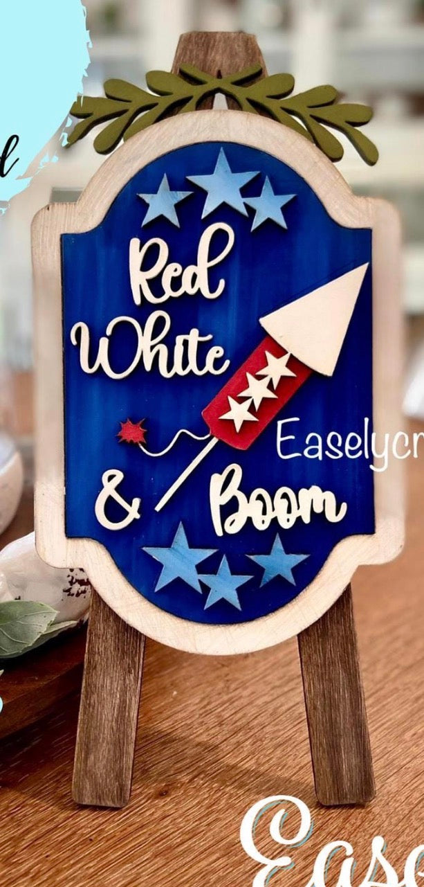 “Red, White and Boom” Interchangeable Insert for the Tabletop Easel